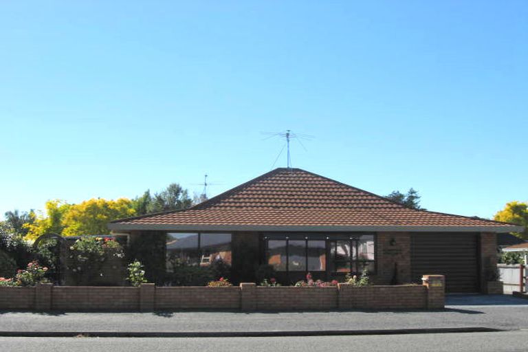 Photo of property in 61 Cameron Street, Ashburton, 7700