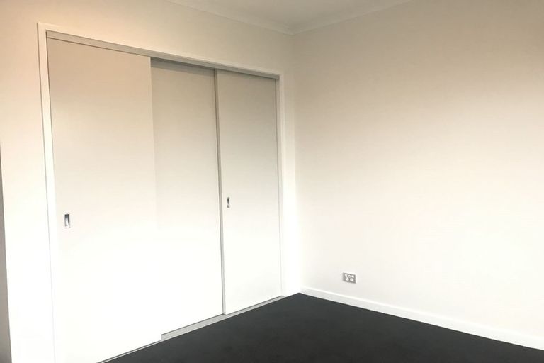 Photo of property in 93 Bomb Point Drive, Hobsonville, Auckland, 0616