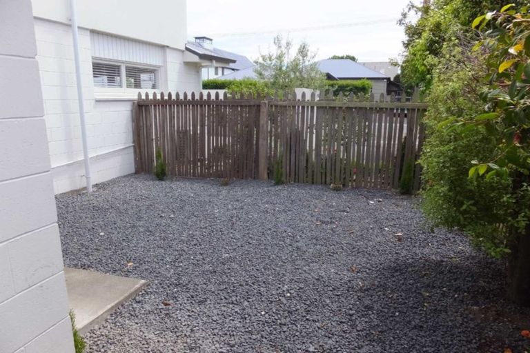 Photo of property in 2/58 Office Road, Merivale, Christchurch, 8014