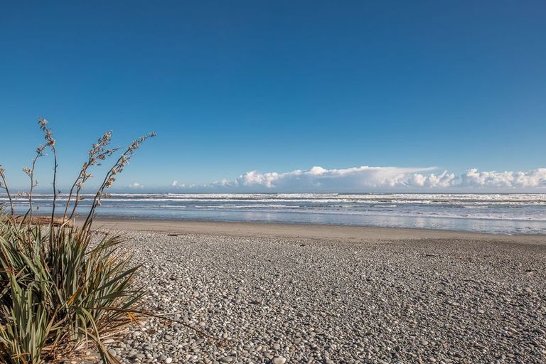 Photo of property in 71 Torea Street, Granity, 7823