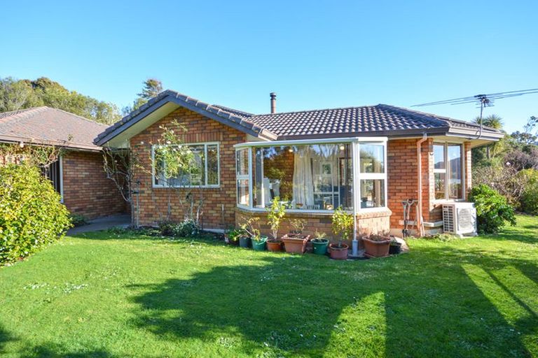 Photo of property in 3 Cowal Street, Broad Bay, Dunedin, 9014