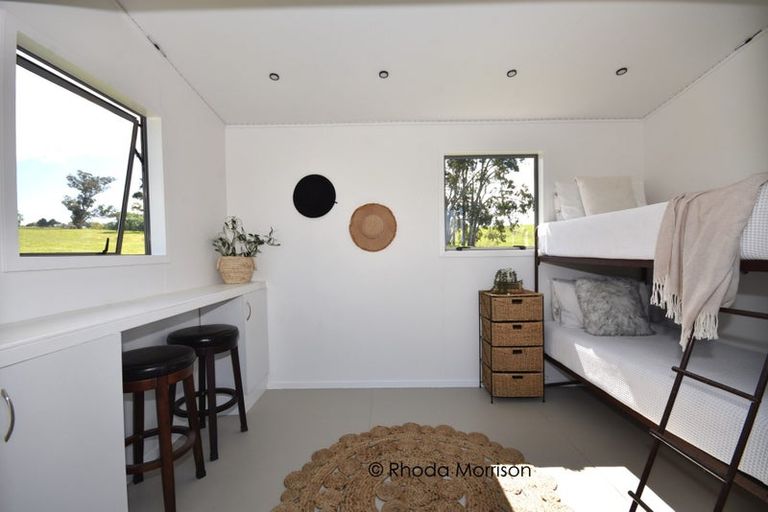 Photo of property in 41 Minnie Casey Rise, Matakohe, 0593