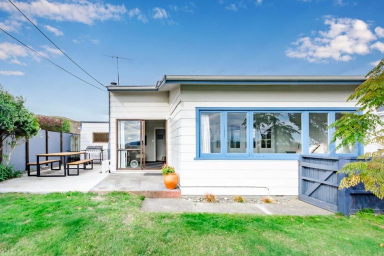 Photo of property in 36 Moana Road, Paraparaumu, 5032