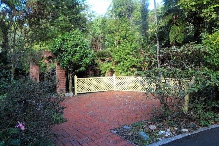 Photo of property in 8 Leith Crescent, Greymouth, 7805