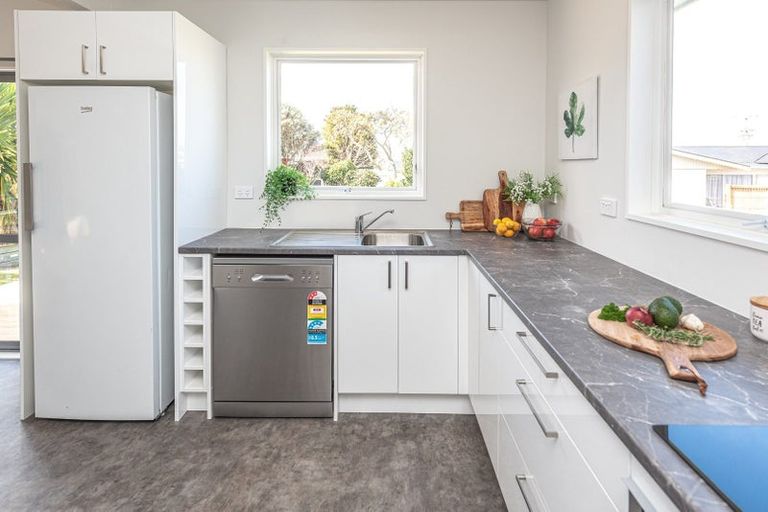 Photo of property in 14 Chester Road, Springvale, Whanganui, 4501