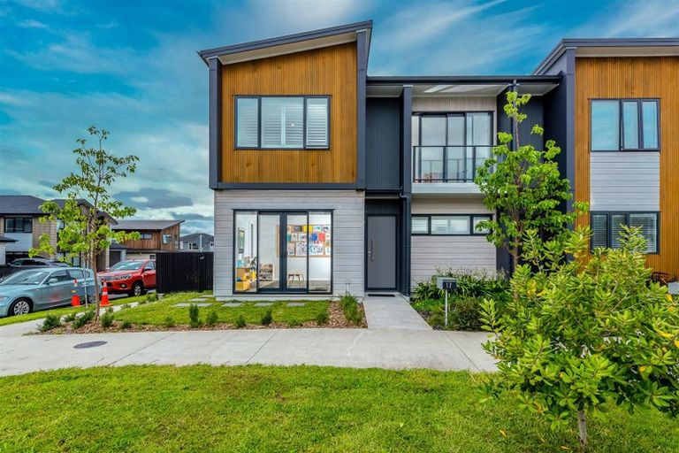 Photo of property in 17 Dorricott Avenue, Hobsonville, Auckland, 0616