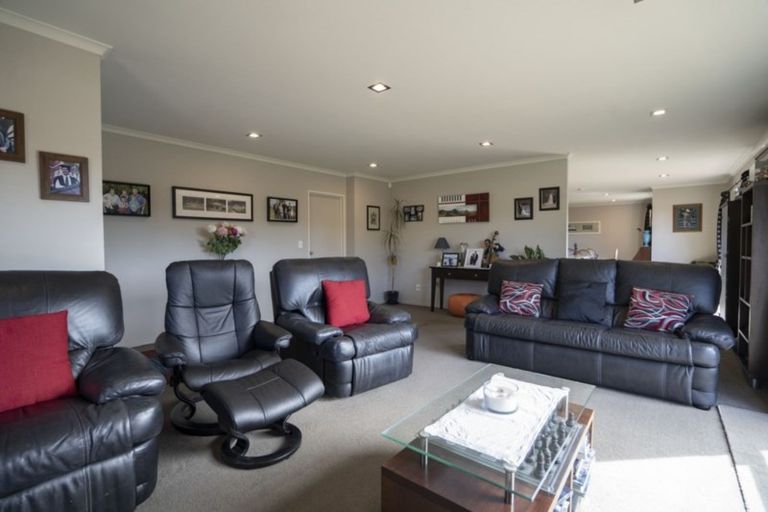 Photo of property in 12 Oreti Road, Otatara, Invercargill, 9879