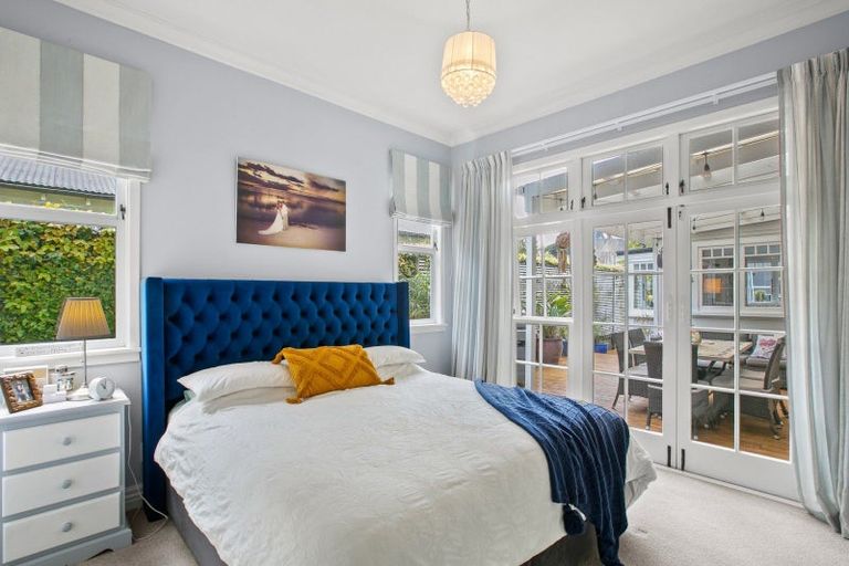 Photo of property in 24a Bracken Street, New Plymouth, 4310