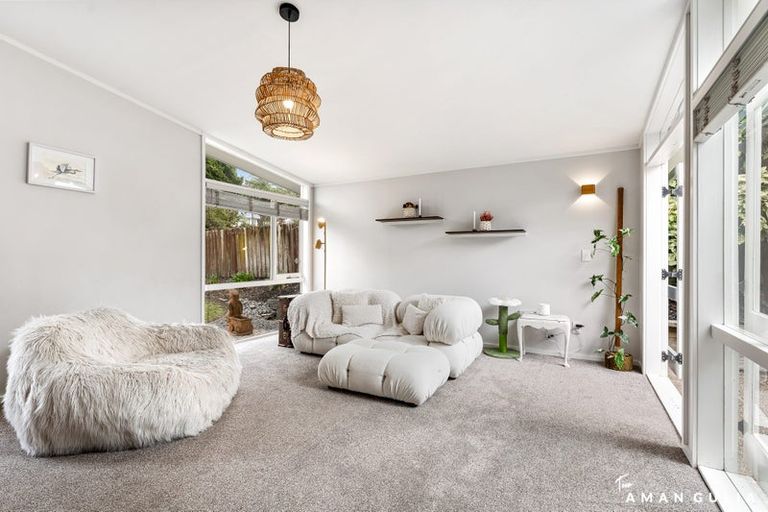 Photo of property in 4 Gladys Avenue, Glenfield, Auckland, 0629