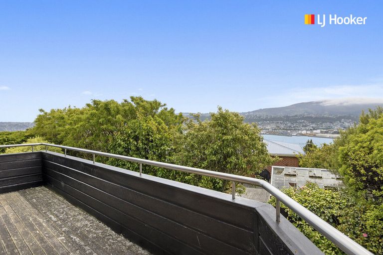 Photo of property in 195 Larnach Road, Waverley, Dunedin, 9013