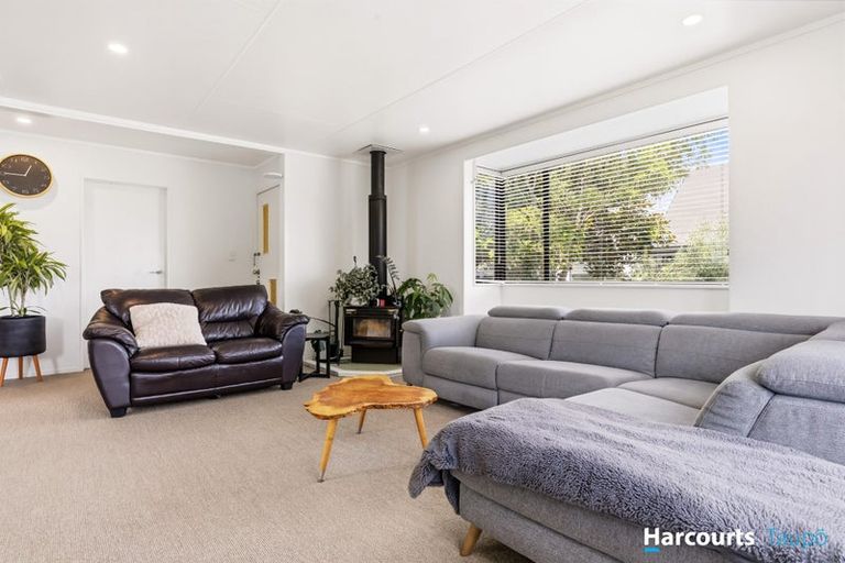 Photo of property in 84 Hyde Avenue, Richmond Heights, Taupo, 3330