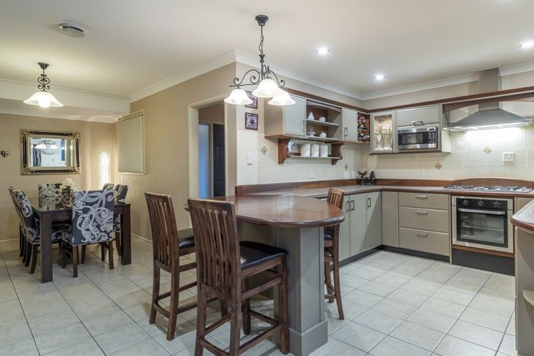 Photo of property in 429 Otumoetai Road, Otumoetai, Tauranga, 3110