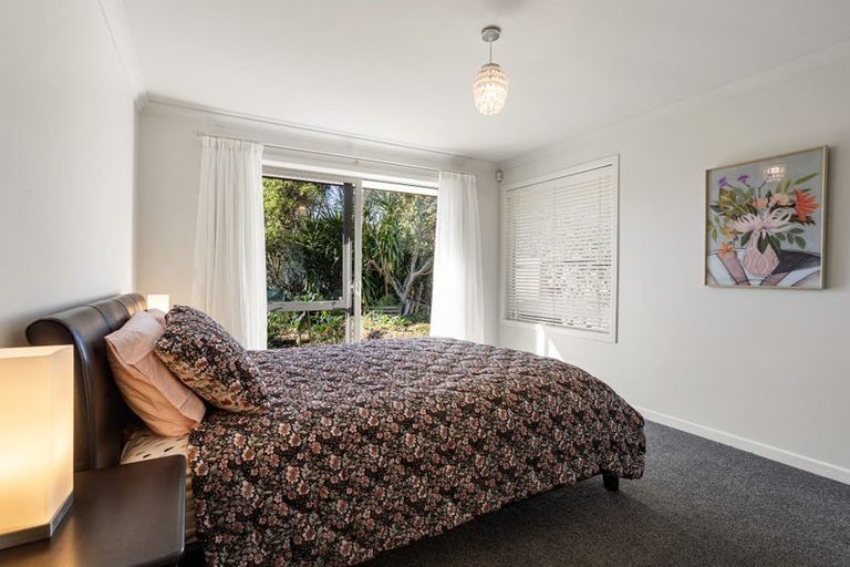 Photo of property in 14 Cabernet Close, Rototuna, Hamilton, 3210