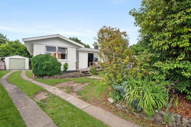 Photo of property in 10 Kelly Street, Utuhina, Rotorua, 3015