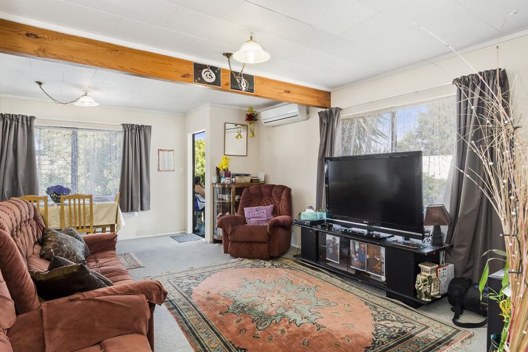 Photo of property in 7 Greenpark Way, Greerton, Tauranga, 3112