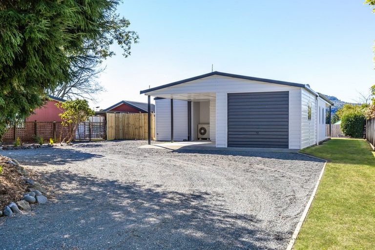 Photo of property in 12 Tui Crescent, Omori, Turangi, 3381