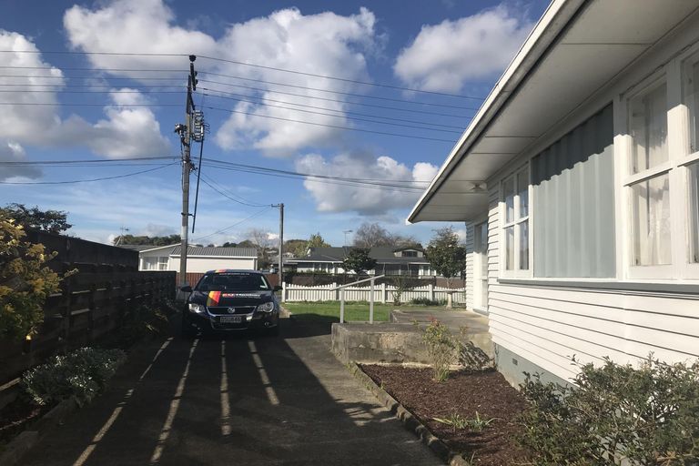 Photo of property in 115 Pukete Road, Pukete, Hamilton, 3200