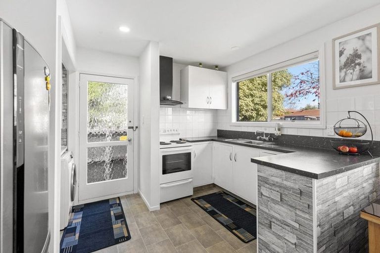 Photo of property in 1/24 Northfield Road, Casebrook, Christchurch, 8051