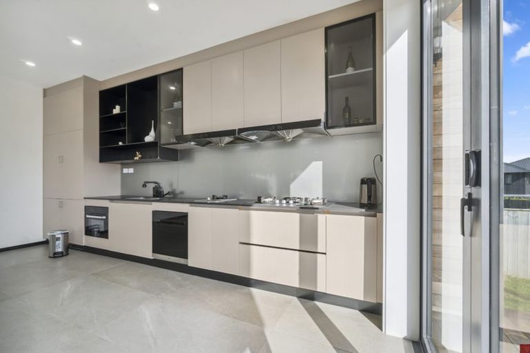 Photo of property in 5 Whawhaki Road, Beachlands, Auckland, 2018