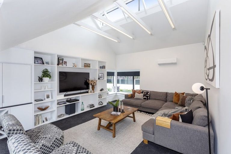 Photo of property in 31 Colina Street, Avonhead, Christchurch, 8042