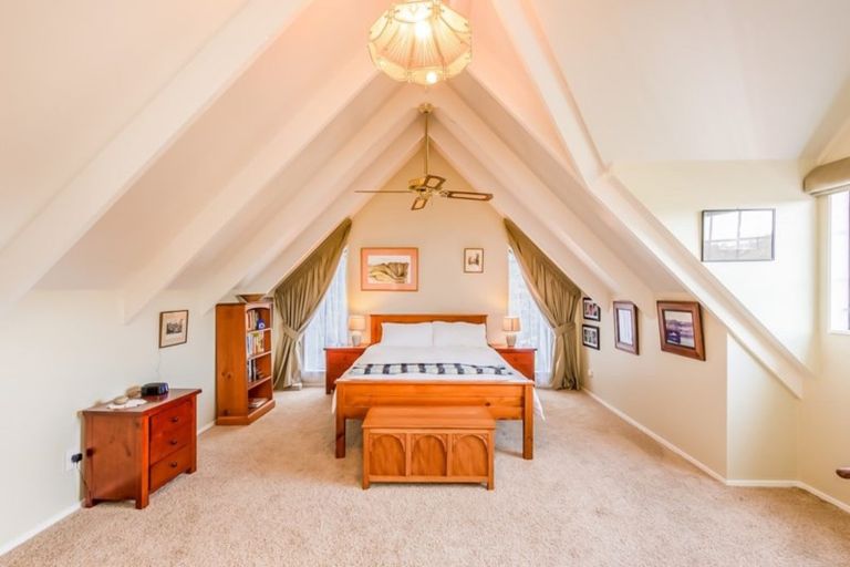 Photo of property in 10 Pitoitoi Street, Otaihanga, Paraparaumu, 5036