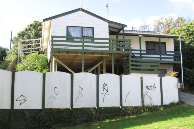 Photo of property in 17a View Road, Titahi Bay, Porirua, 5022