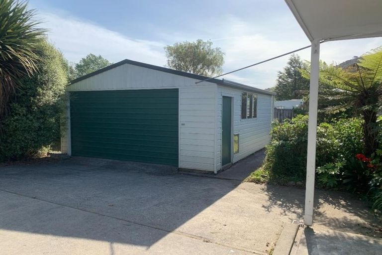 Photo of property in 237c Waikawa Road, Waikawa, Picton, 7220