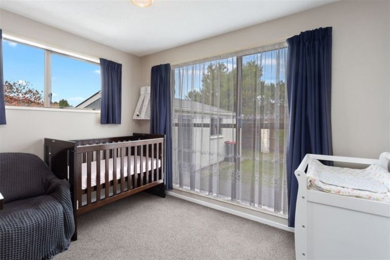 Photo of property in 41 Yellowstone Crescent, Burwood, Christchurch, 8083