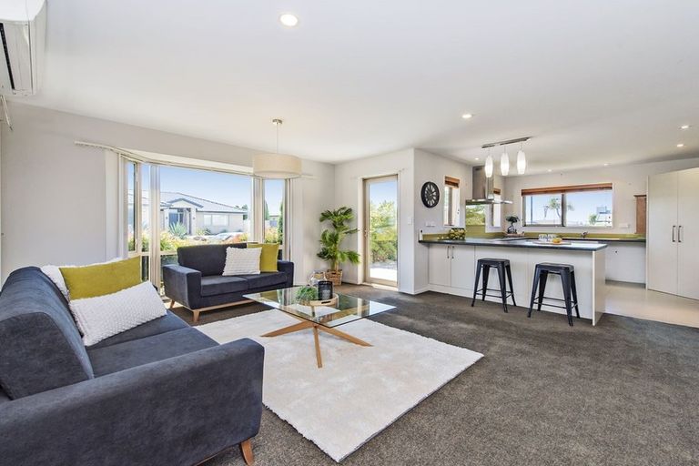 Photo of property in 4 Pipiri Street, Pegasus, 7612