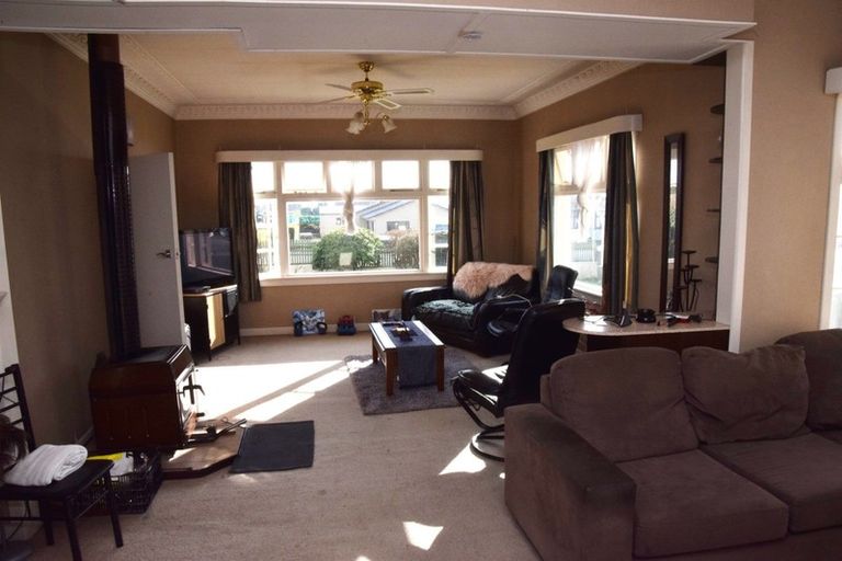 Photo of property in 26 Ferry Road, Edendale, 9825