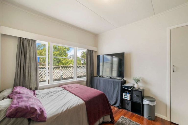 Photo of property in 54 Harris Street, Kaiti, Gisborne, 4010