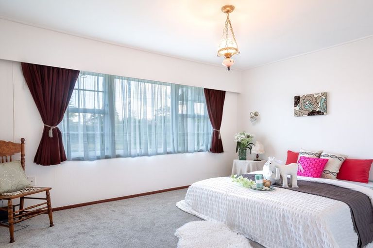 Photo of property in 9 Carlson Crescent, Silverdale, Hamilton, 3216