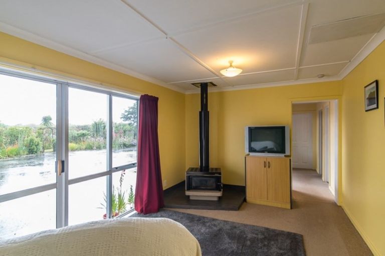 Photo of property in 141 Alexander Road, Raumati Beach, Paraparaumu, 5032