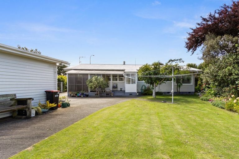 Photo of property in 63 Riverbend Road, Onekawa, Napier, 4110