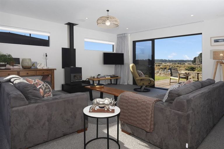 Photo of property in 38 Te Kohanga Drive, Pegasus, 7612