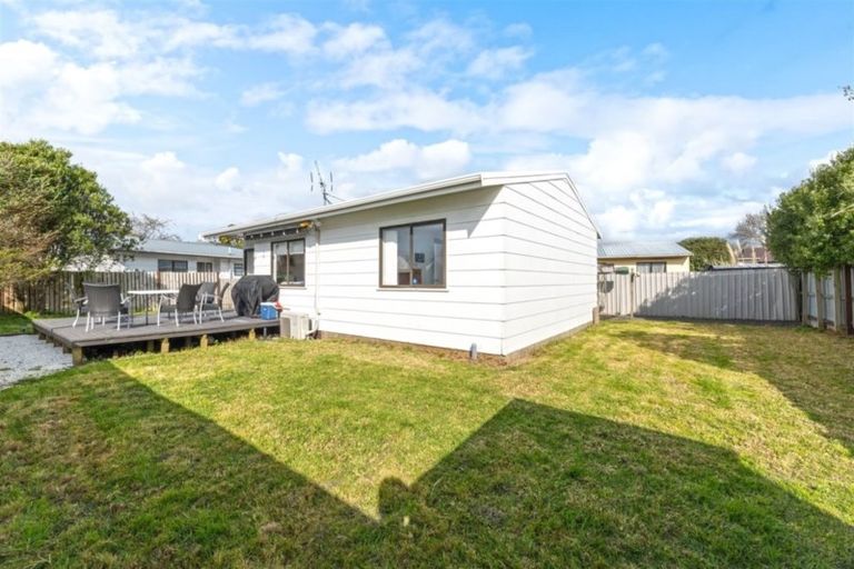 Photo of property in 2/6 Trevor Hosken Drive, Wiri, Auckland, 2104