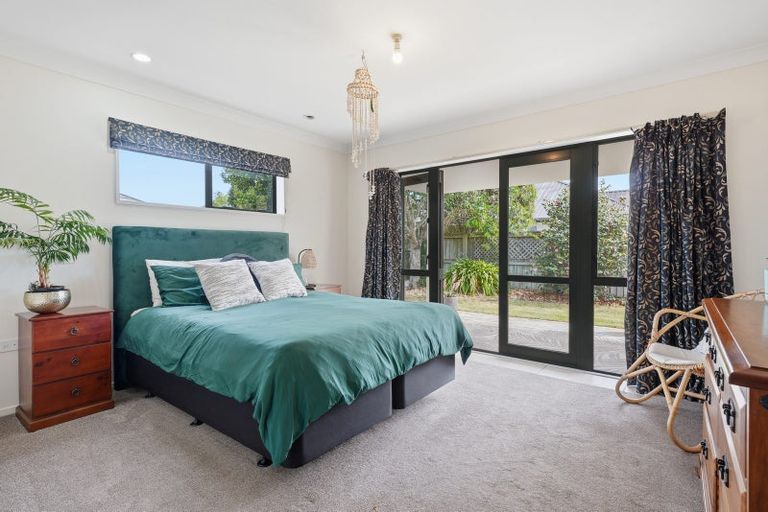 Photo of property in 16 Dawson Douglas Place, Kaiapoi, 7630