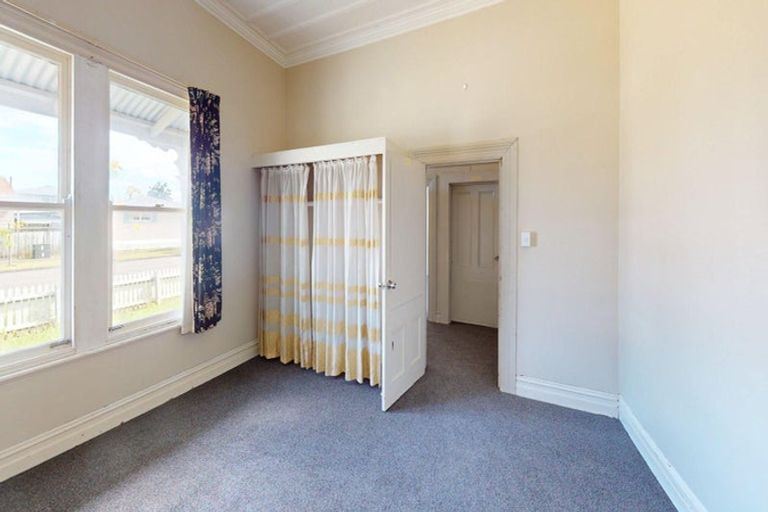 Photo of property in 23 Hereford Street, West End, Palmerston North, 4410