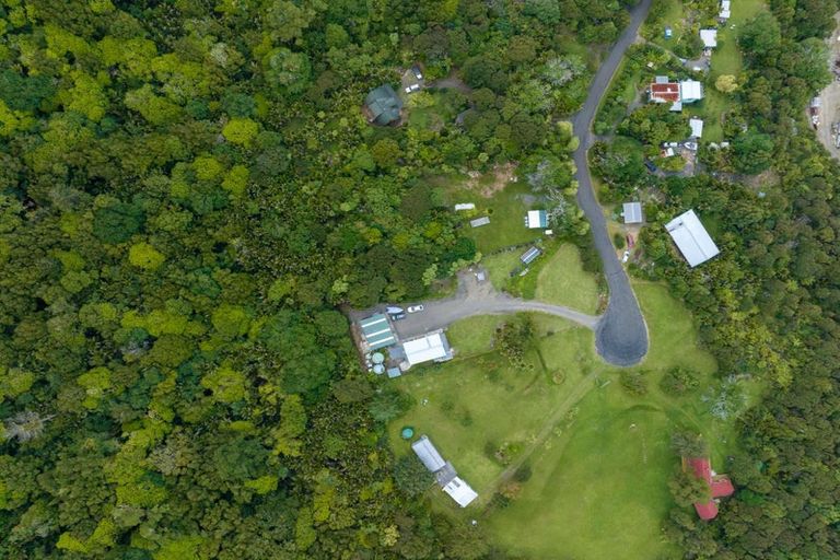 Photo of property in 20 Puriri Place, Tuateawa, Coromandel, 3583