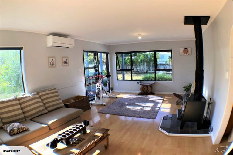 Photo of property in 1/30 Stredwick Drive, Torbay, Auckland, 0630