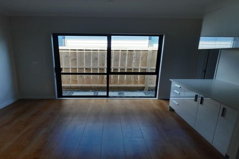Photo of property in 10 Lavey Road, Flat Bush, Auckland, 2019
