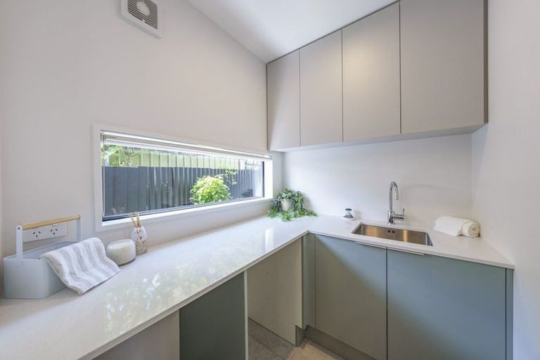 Photo of property in 50c Leitch Street, Somerfield, Christchurch, 8024