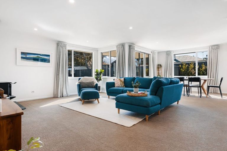 Photo of property in 20 Perriam Place, Mount Pisa, Cromwell, 9383