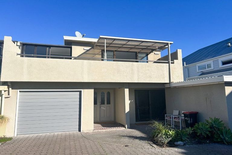 Photo of property in 32c Charles Street, Westshore, Napier, 4110