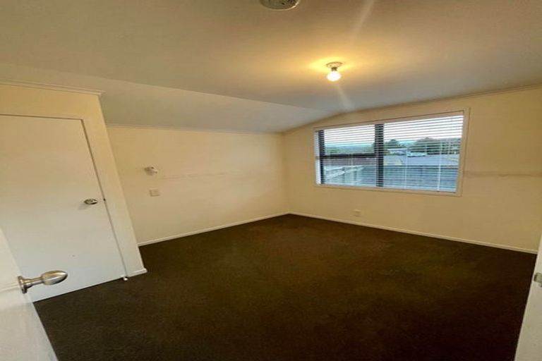 Photo of property in 28 Gem Street, Pukehangi, Rotorua, 3015