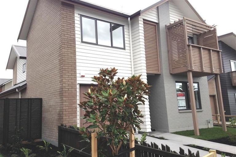 Photo of property in 1 Corsair Street, Hobsonville, Auckland, 0616