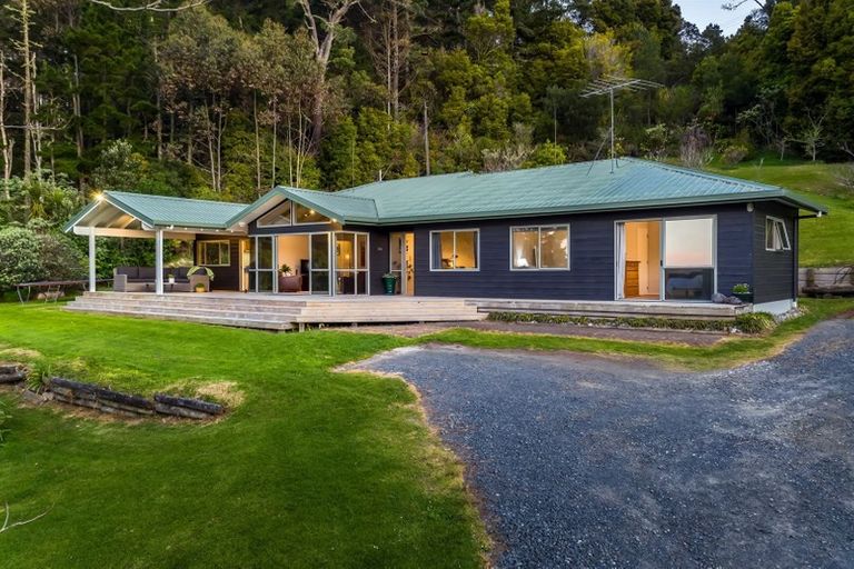 Photo of property in 166 Kahikatea Flat Road, Dairy Flat, Albany, 0794