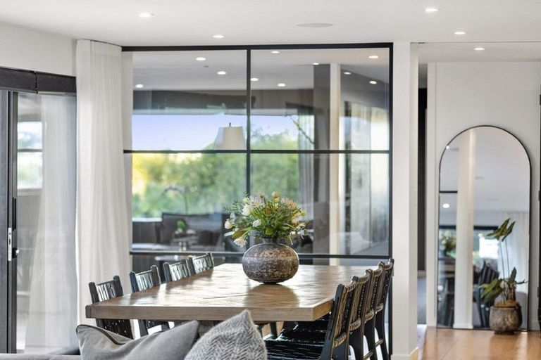 Photo of property in 48 Parkhill Road, Mellons Bay, Auckland, 2014