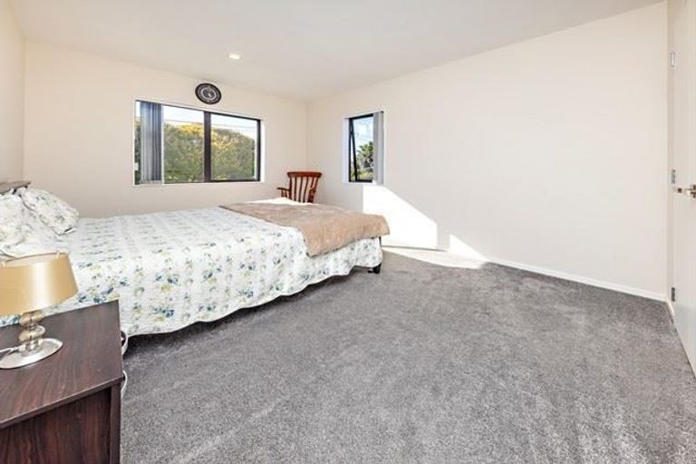 Photo of property in 45 Matata Drive, Takanini, 2112
