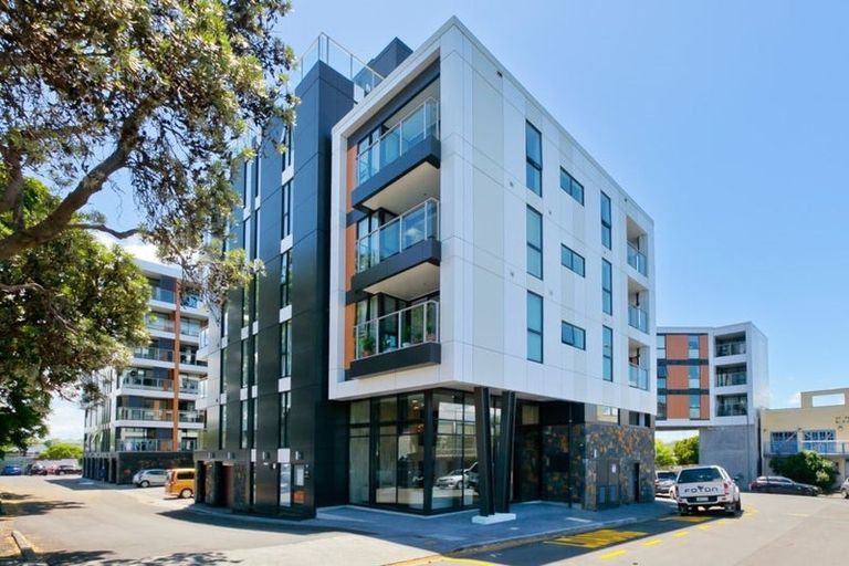 Photo of property in 10 Lion Place, Papamoa, 3118